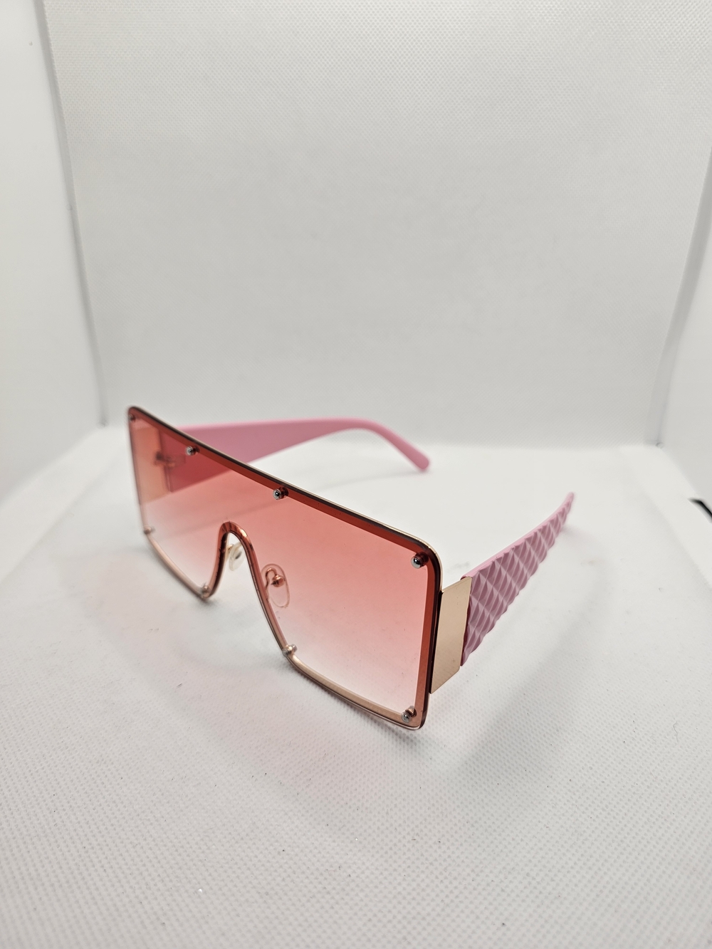 Women’s Pink Gradient Shield Sunglasses with Quilted Temples